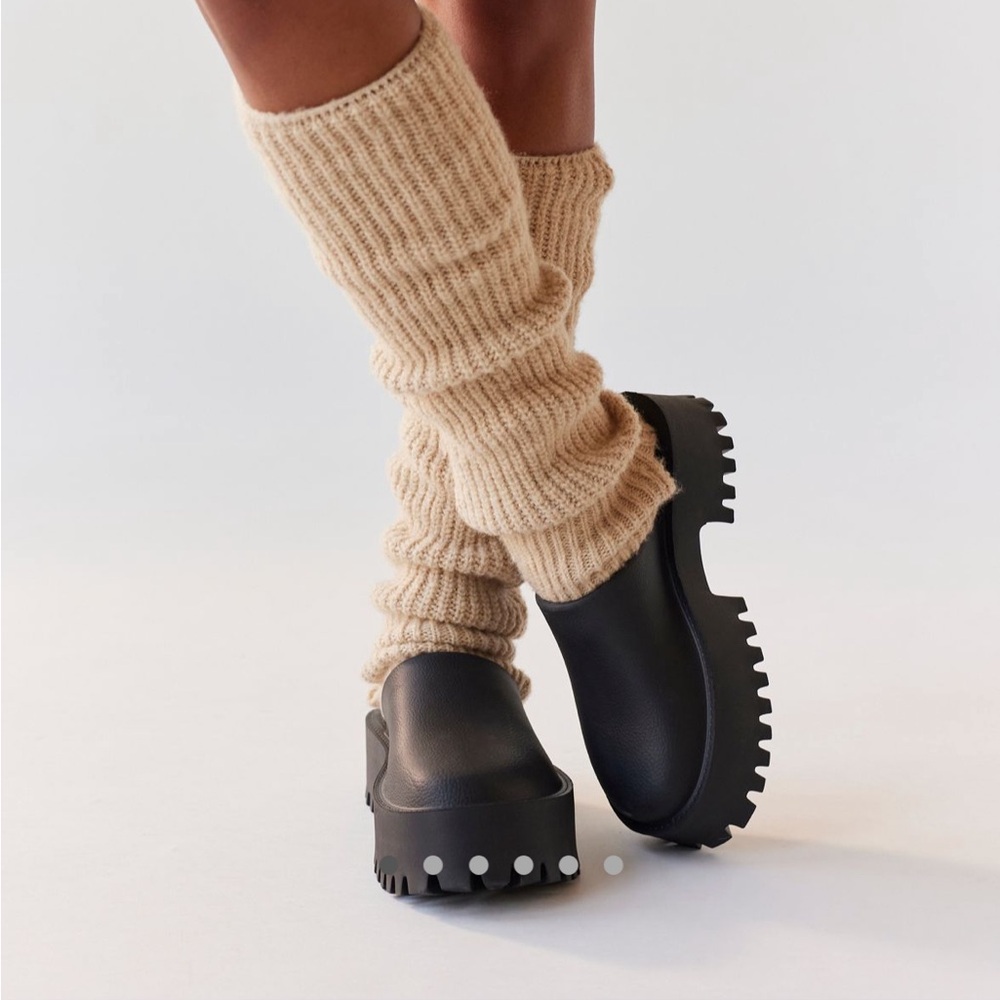 Jeffrey Campbell Black Chunky Platform Clogs